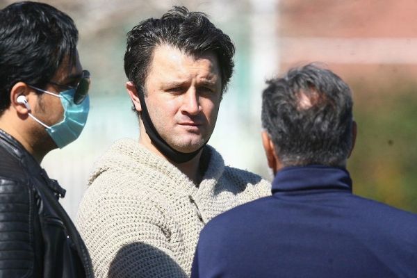 طهماسبی با حضور محبی، استقلال دوباره مدعی قهرمانی شد در لیگ کنسرت برگزار کنید تا بانوان هم بیایند