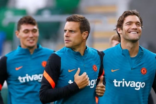  5 گزینه بارسلونا برای پست مدافع کناری