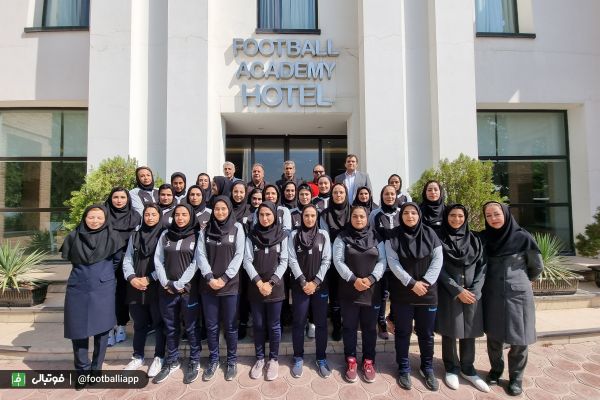  گزارش تصویری  سمینار پیش فصل داوران فوتبال ساحلی بانوان در حضور دبیرکل فدراسیون فوتبال