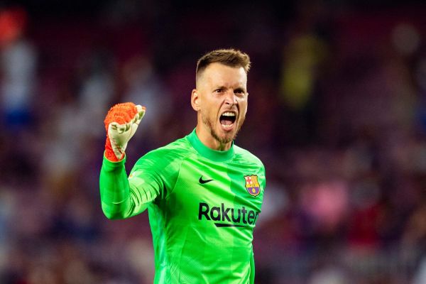  آغاز مذاکره تیم لیگ برتری با بارسلونا بر سر دروازه‌بان آبی و اناری ها