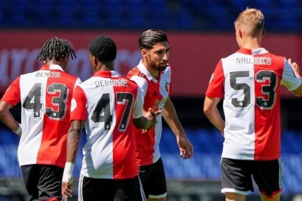 برتری فاینورد در دیداری دوستانه با گلهای جهانبخش