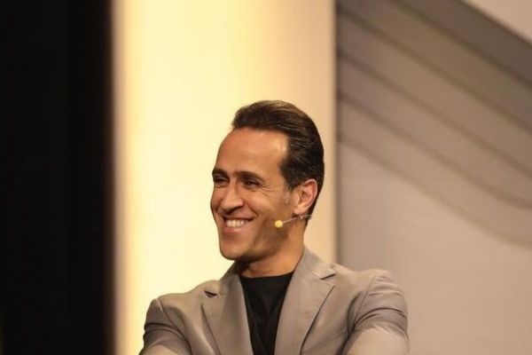 علی کریمی و تبریک اینستاگرامی متفاوت روز خبرنگار عکس