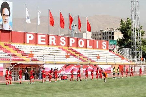 پیمانکار ورزشگاه درفشی فر در تعامل کامل با باشگاه پرسپولیس هستیم دنبال منافع شخصی هستند