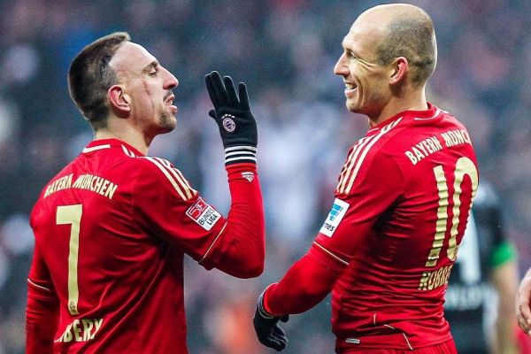 زوجی که کابوس مدافعان کناری بود عکس