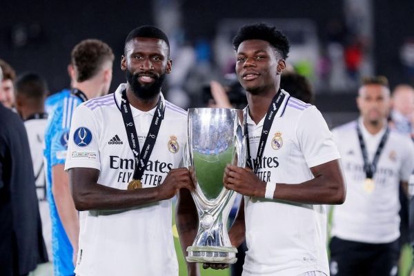 عکس؛ دو خرید جدید رئال مادرید و فتح اولین جام