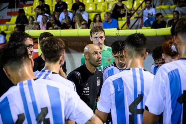  دوست صمیمی مسی و فتح اولین جام به عنوان سرمربی