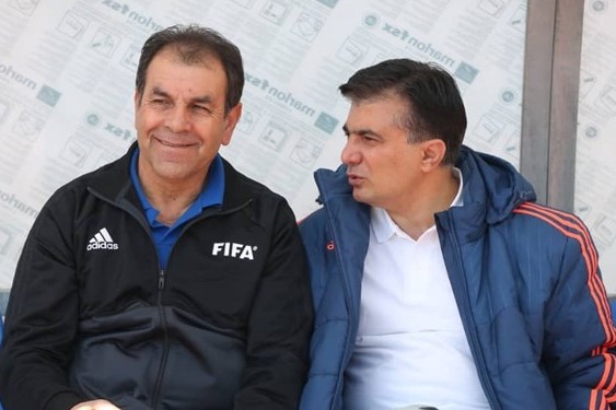 اصفهانیان آقای کارشناس حقوقدانان حامی شکایت ما از ترامپ هستند تحریمها عامل پرداخت نشدن پول ویلموتس بود