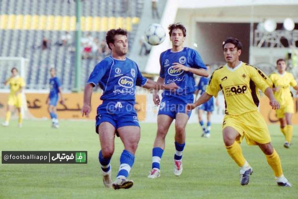  تصاویری نوستالژیک از دیدارهای گذشته استقلال و سپاهان