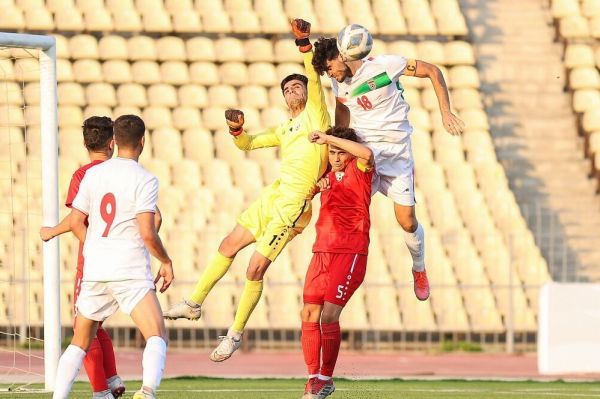  کاپیتان تیم فوتبال جوانان  این تیم شایستگی افتخارآفرینی در آسیا را دارد