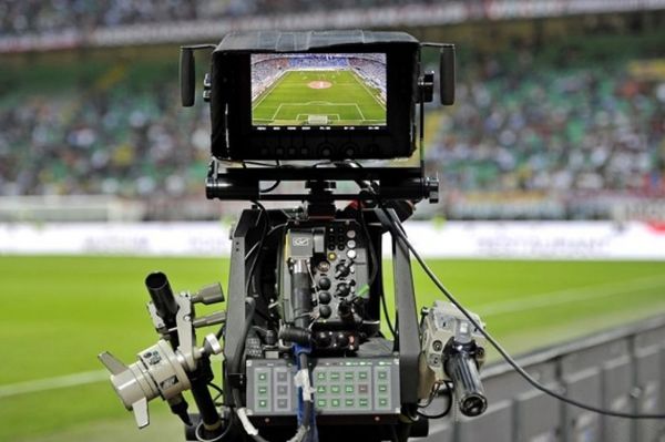  محمدی  صدا و سیما درآمدهای حق پخش را به حساب خزانه واریز کرده است