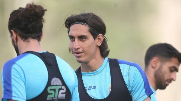  ساعت شلوغی استقلال در فصل نقل و انتقالات