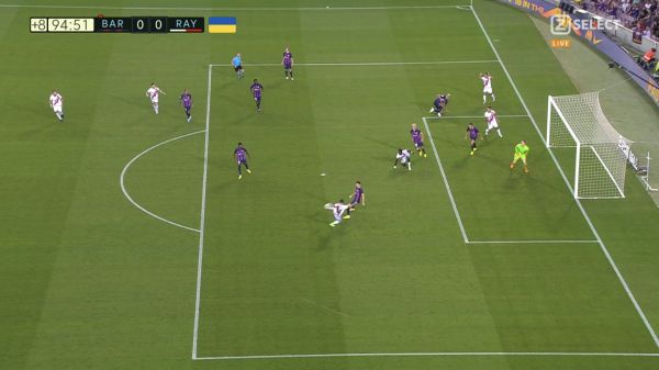 عکسی که نشان میدهد گل فالکائو به بارسلونا به درستی آفساید گرفته شد