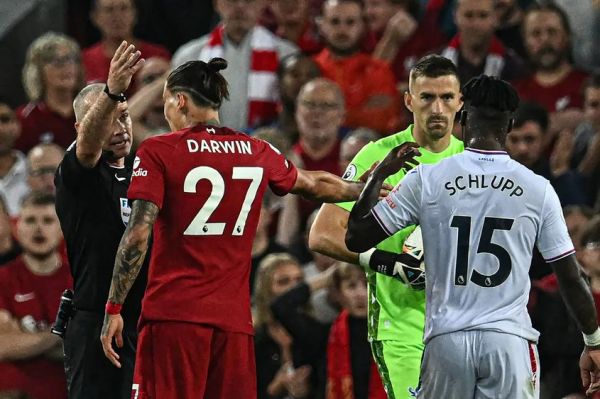 واکنش کلوپ به اخراج شدن ستاره 85 میلیون یوروییاش