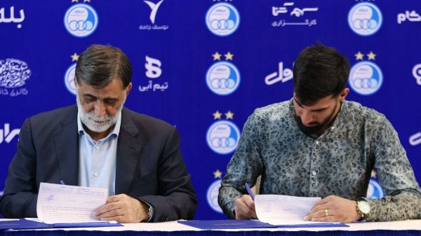  نام اولین خروجی استقلال لو رفت