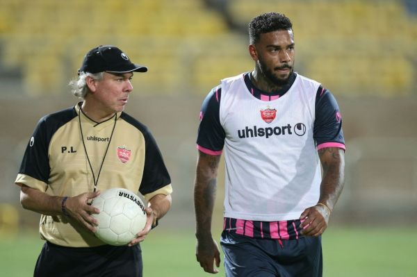  برگزاری تمرین پرسپولیس با حضور لوکادیا و میهمانان ویژه