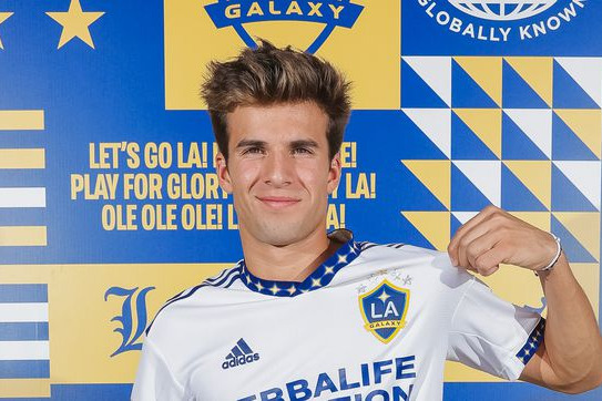 انتقاد بازیکن سابق بارسلونا برخورد خوبی با من نشد