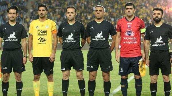  داور بازی سپاهان - نساجی محروم می‌شود