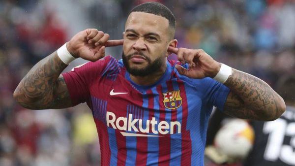 یوونتوس برای جذب مهاجم بارسلونا دست به هر کاری میزند