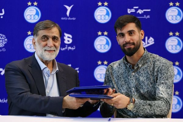  حسینی  با نظر ساپینتو جذب شدم و با تصمیم او هم رفتم