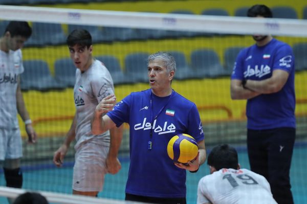  مومنی‌مقدم  می‌خواهیم شروع پرقدرتی داشته باشیم