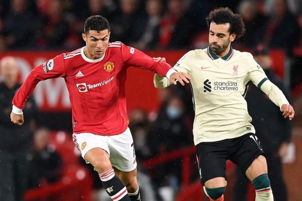 آماری که هواداران منچستر یونایتد را پیش از بازی با لیورپول نگران میکند عکس