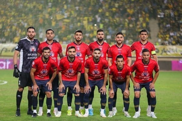  باشگاه نساجی خواستار مساعدت برای ورود بانوان به ورزشگاه وطنی عکس