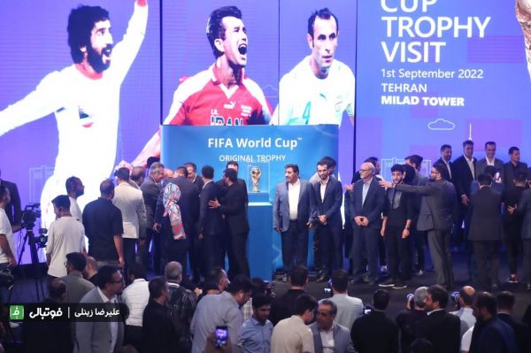 واکنش حمیسی به بینظمی در مراسم رونمایی از کاپ جام جهانی