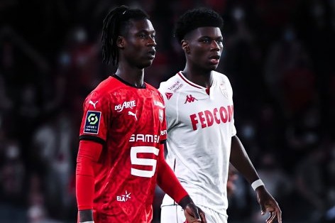 عکس؛ زمانی که دو هافبک آیندهدار رئال مادرید رقیب هم بودند