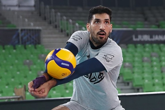 معنوینژاد هیچ تیمی برای شکست بازی نمیکند