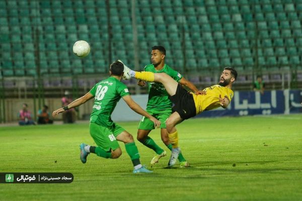 ذوب آهن یک - سپاهان یک دو امتیاز سپاهان ذوب شد تارتار دست مورایس را خواند