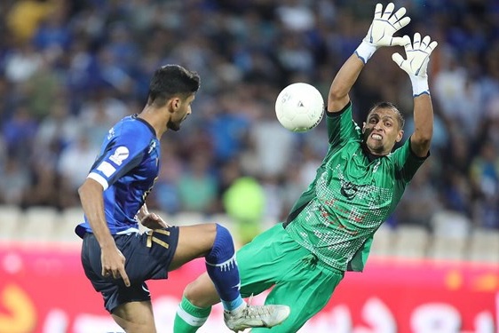 ناصری خدا را شکر که نتیجه بازی مساوی شد