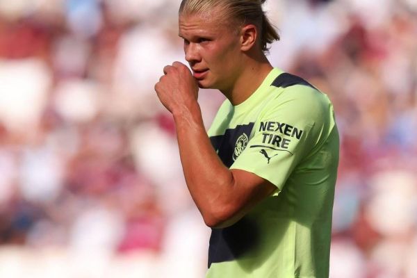 توصیه هالند به مدافع سابق دورتموند پیش از پیوستن به منچسترسیتی