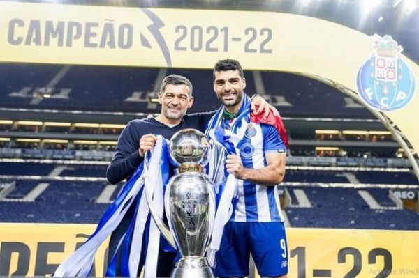  پاسخ محکم سرمربی پورتو به منتقدان طارمی