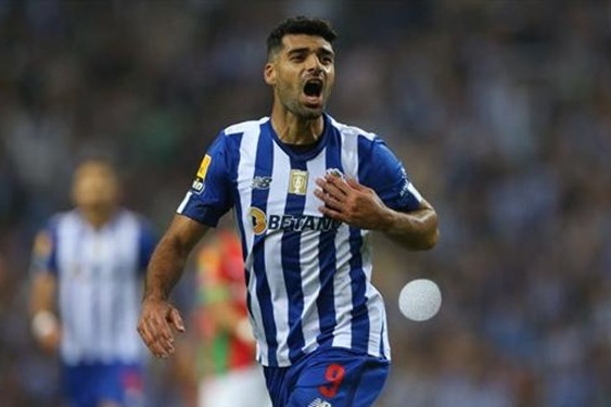  پورتو به دنبال تمدید قرارداد ستاره ایرانی عکس