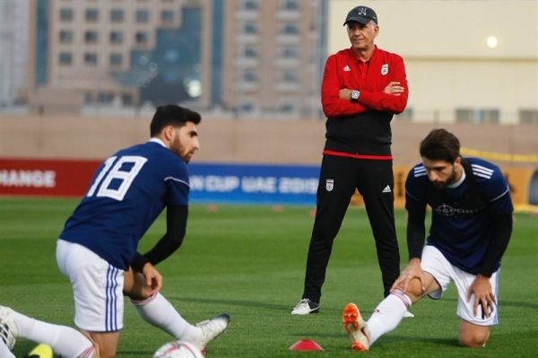 کربکندی کیروش فرصت قبل برای ساختن ساختار دفاعی را ندارد امیدوارم مربیان ایرانی دکور نباشند