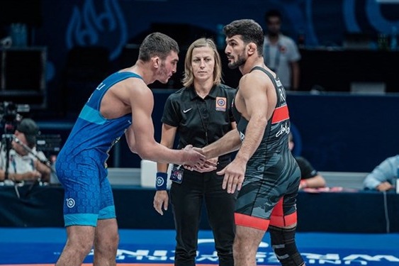 مسابقات جهانی کشتی آزاد شروع طوفانی آزادکاران مصاف با مدعیان برای رسیدن به مدال