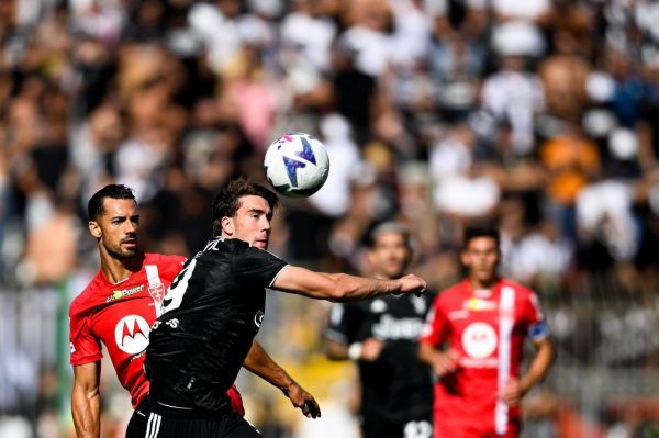 شکست یوونتوس مقابل تیم رده بیستمی آلگری در یک قدمی اخراج