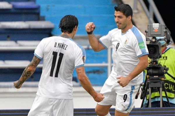 اروگوئه با ستارههای لیورپول و رئال مقابل ایران