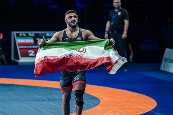 قاسمپور مثل کارگر با من برخورد کردند