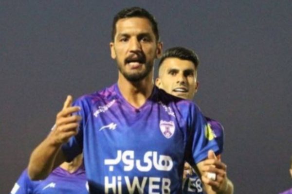  مس کرمان صفر- هوادار یک  طلسم نبردن تیم ساکت در کرمان شکسته شد  هوادار بالاخره برد