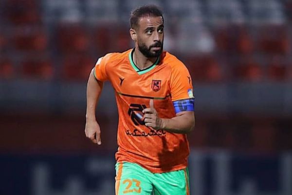 آذرباد گل ما به تراکتور درست بود