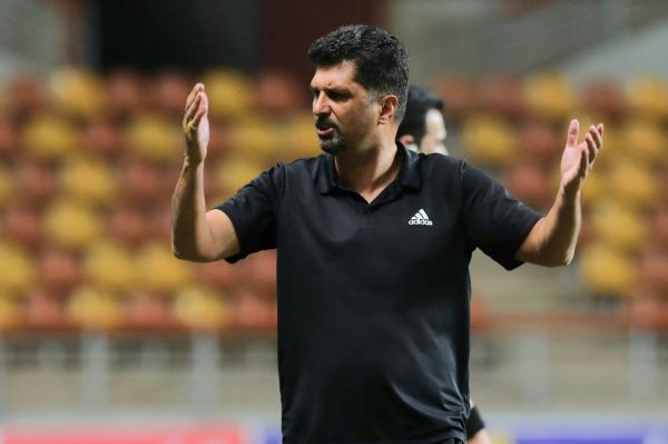 حسینی یک بازی سخت را برگرداندیم