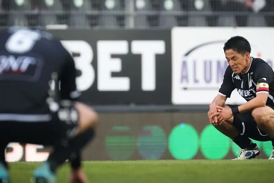 لیگ بلژیک شکست شارلروا در شب گلزنی ستاره ایران