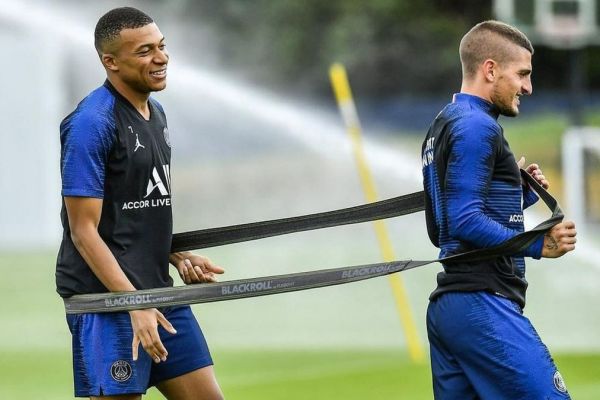 حرفهای جالب ستاره پاریسن ژرمن درباره شایعات خروج امباپه