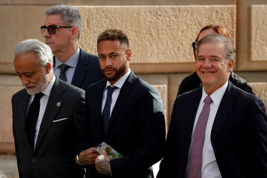  صحبت‌های مدیر رئال مادرید در دادگاه شکایت از نیمار