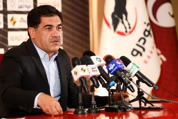  توضیح بهتاج در مورد سه بازیکن پرسوال تراکتور