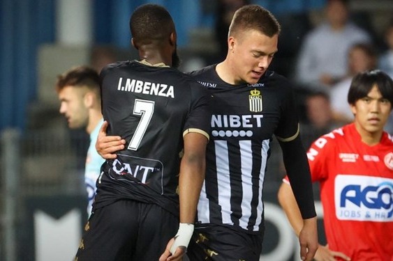  تساوی شارلروا باپاس گل ستاره ایرانی