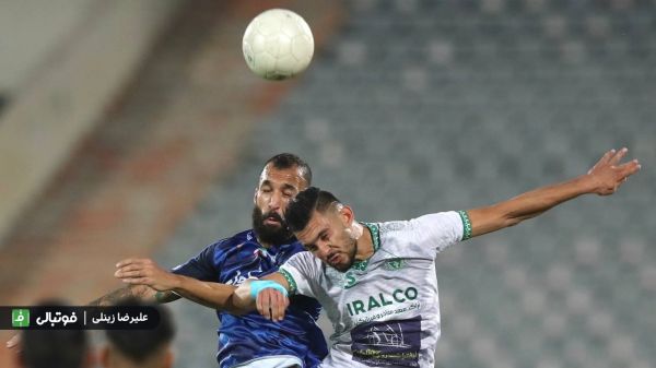 استقلال صفر - آلومینیوم صفر اتوبوس تیم رحمتی، آلومینیومی بود پورحمیدی 2 امتیاز استقلال را قورت داد