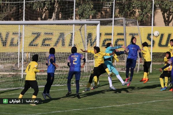  گزارش تصویری اختصاصی از دیدار تیم بانوان سپاهان و شهرداری سیرجان