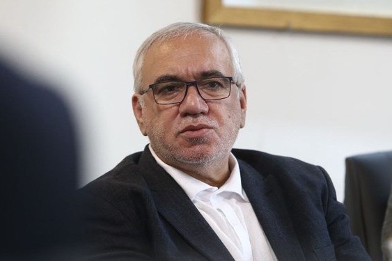  فتح‌الله‌زاده ‌ برخی پیازداغ را زیاد کرده و نمی‌گذارند کار کنیم